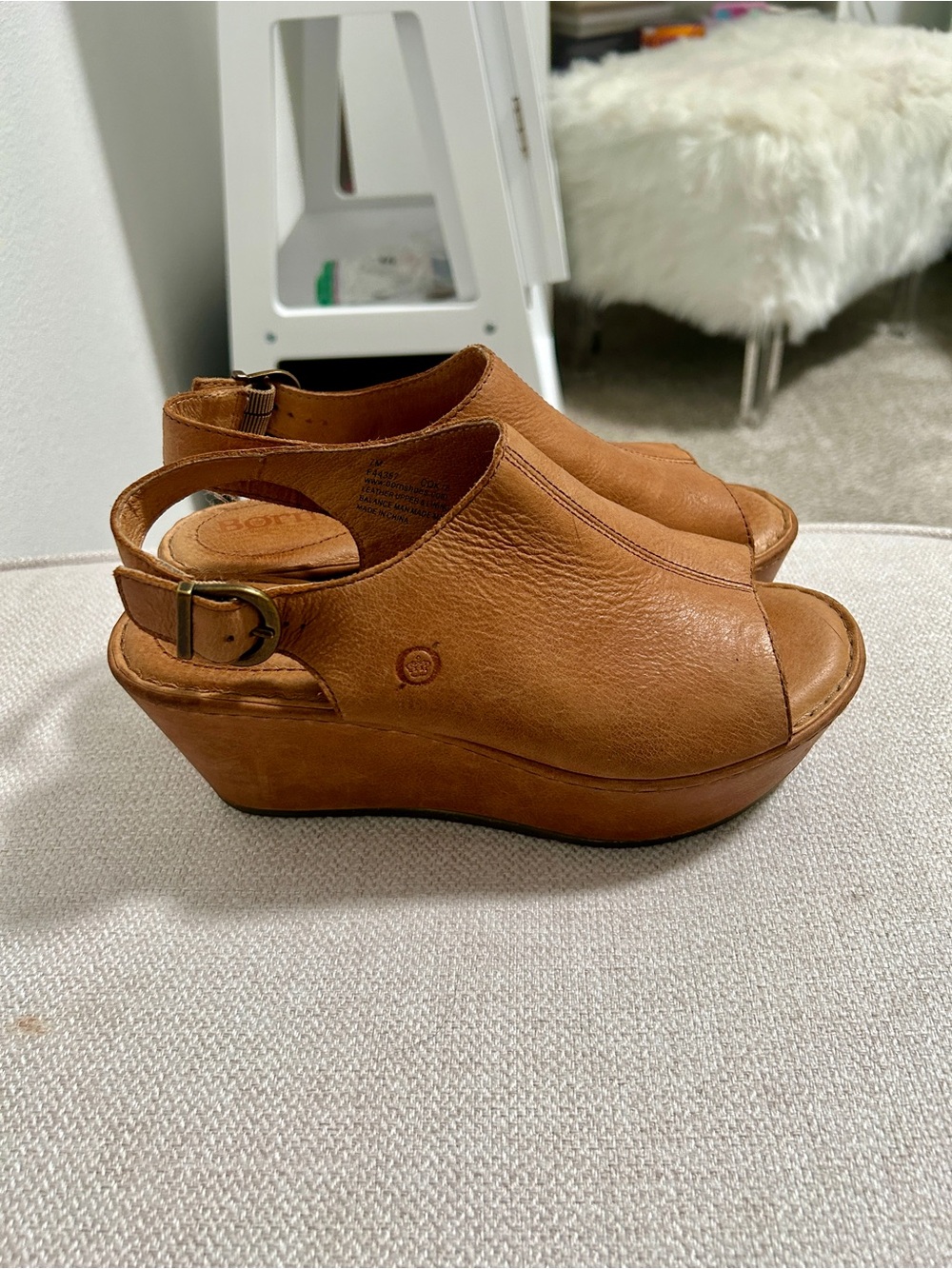 Born Orbit Platform Slingback Wedges - Picture 2 of 5
